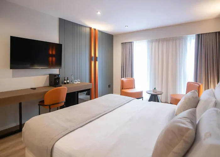 Hotel Elisa Tirana, Affiliated by Meliá
